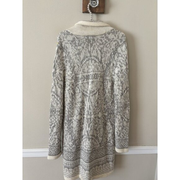 NWT Design History Womens Size XL Gray Cream Long Cardigan Sweater Button Front - Picture 4 of 6